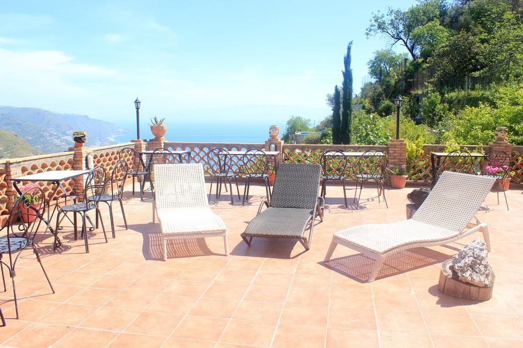 Villa Almoezia Charming B&B Taormina Exterior photo