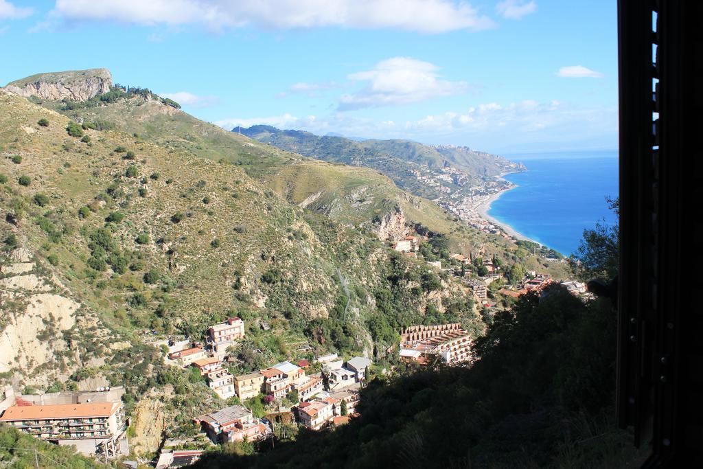 Villa Almoezia Charming B&B Taormina Exterior photo